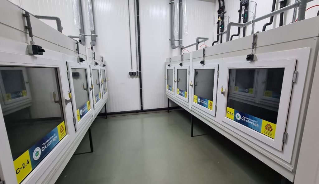 CA research faciity: CA multi-container lab